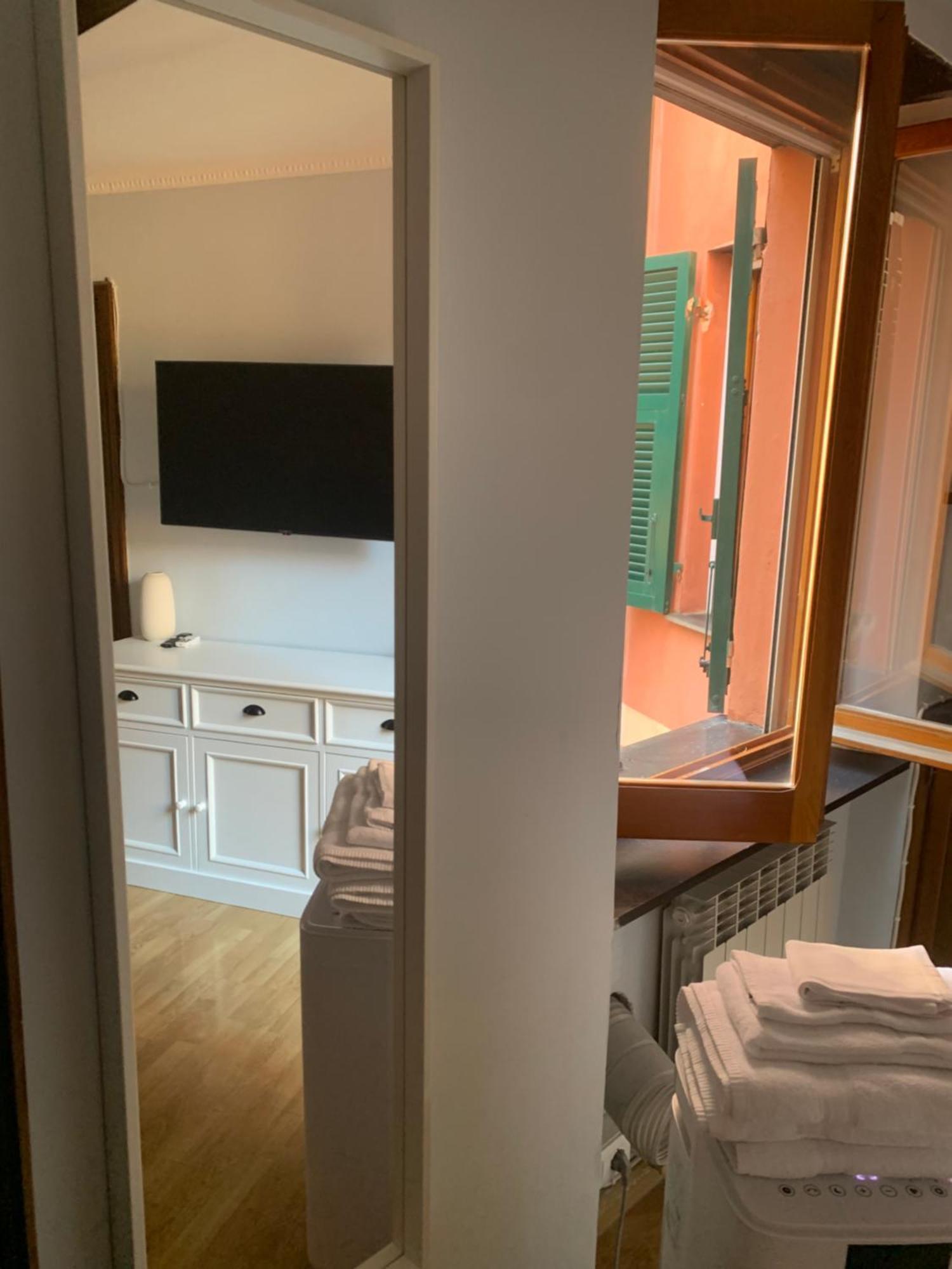 Apartamento The First Colombo Brignole XX Settembre Génova Exterior foto